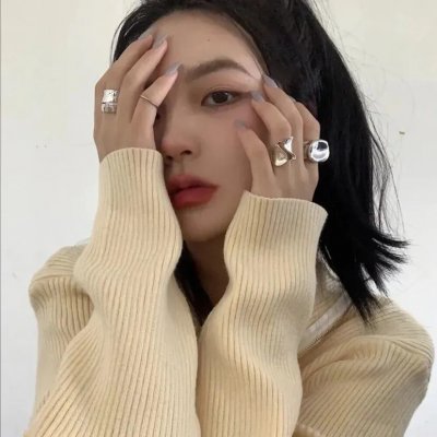 蓬门碧玉红颜泪