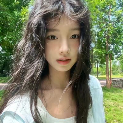 她在梦中跳舞